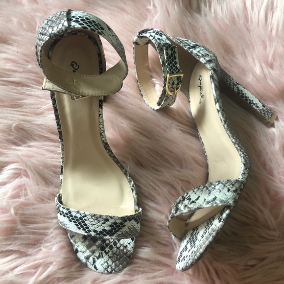 Qupid Shoes - Quipid Snake Print Fashionista High Heels